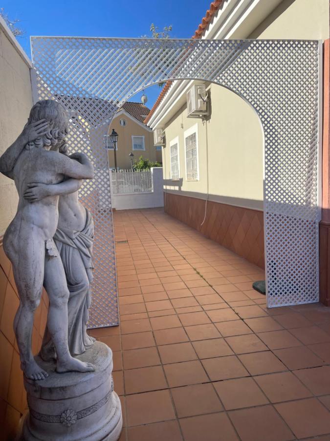 Villa Triana Sevilha Exterior foto